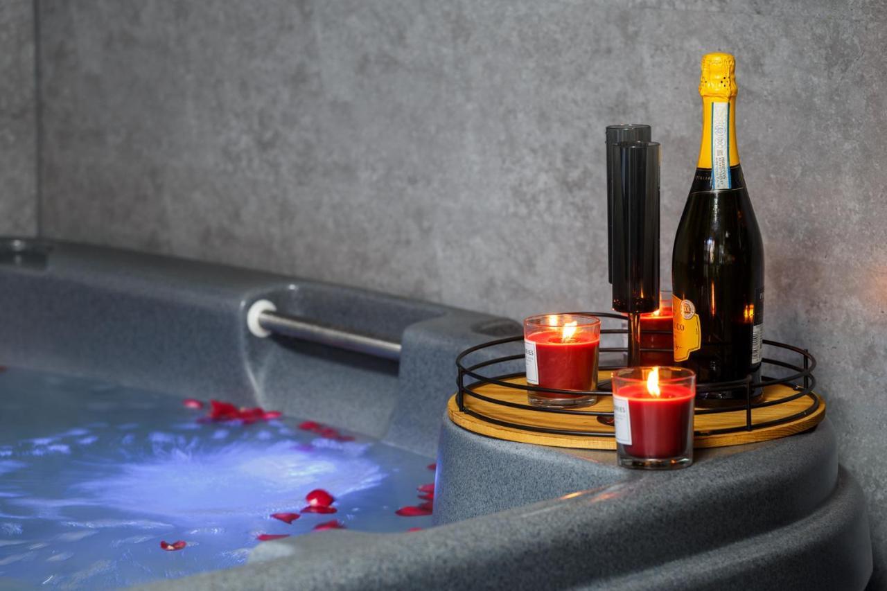 Apartment Riverside With Jacuzzi! Sheffield